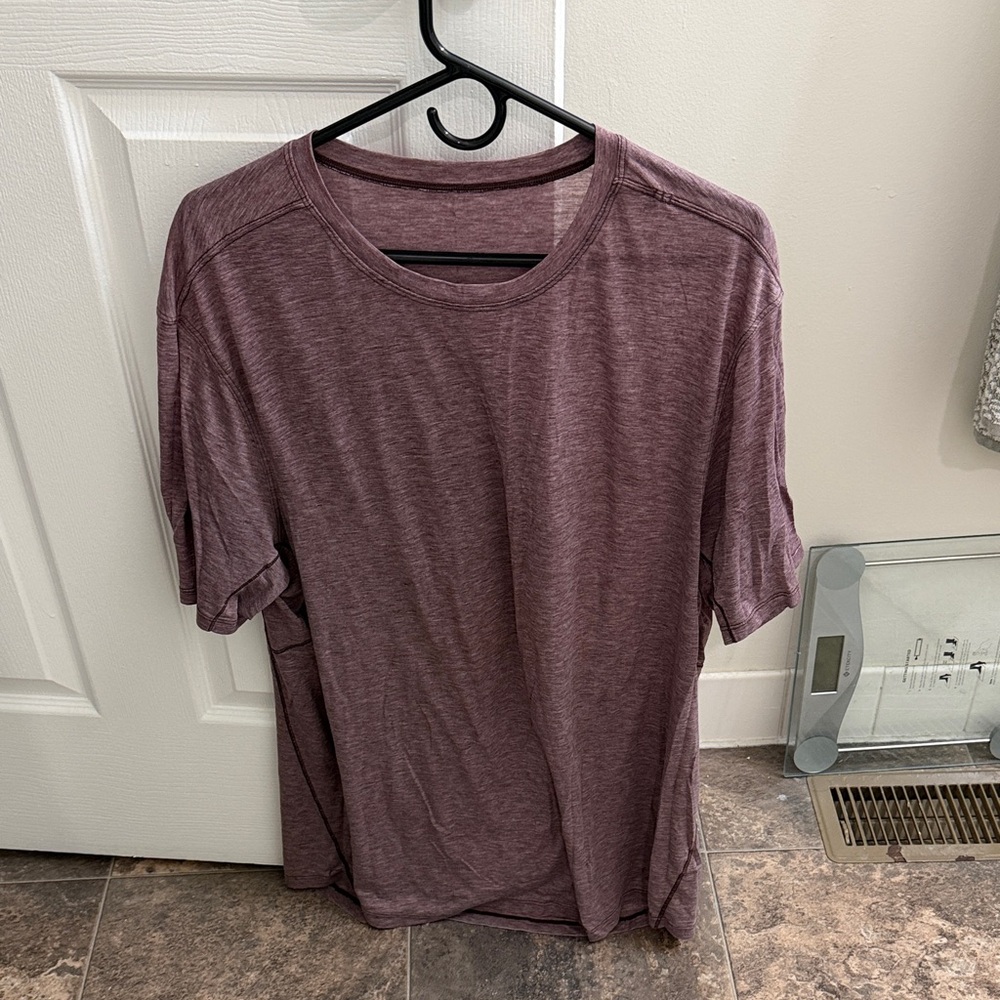 Lulu lemon lightweight  Sleeve T-Shirt